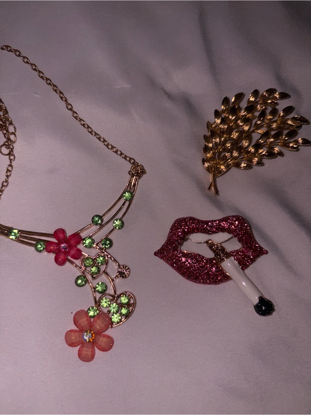 Jewelry Lot | 2 Brooches + Necklace